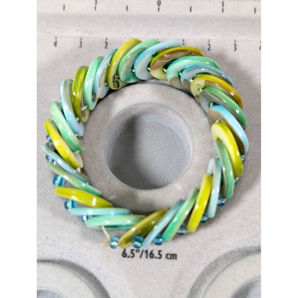 Blue Green Shell Stretch Bracelet Beachy Boho Coastal 7 in - Picture 7 of 7